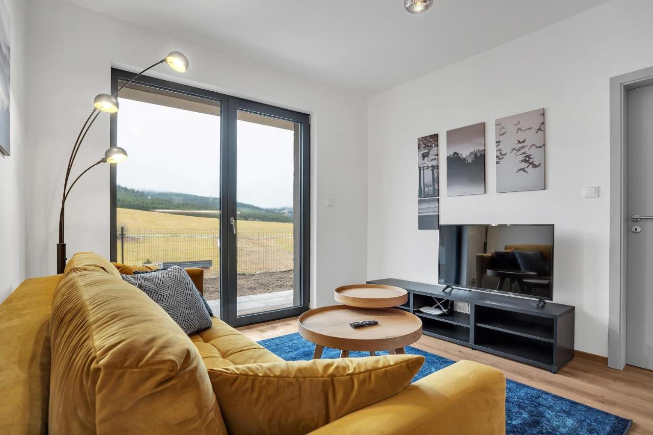 Apartmany Vista Klinovec Loučná pod Klínovcem Buitenkant foto