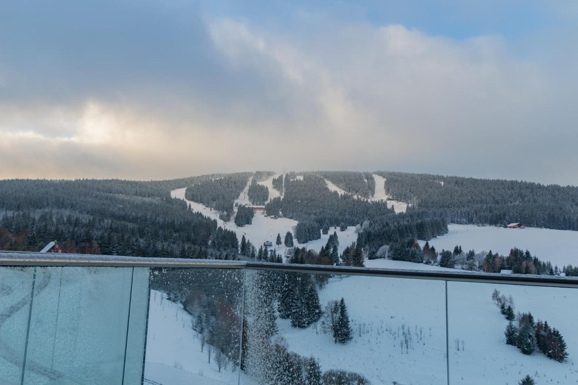 Apartmany Vista Klinovec Loučná pod Klínovcem Buitenkant foto